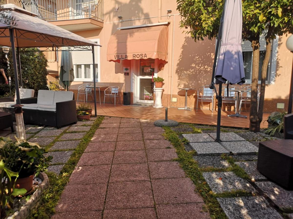 Villa Rosa Loano Exteriör bild
